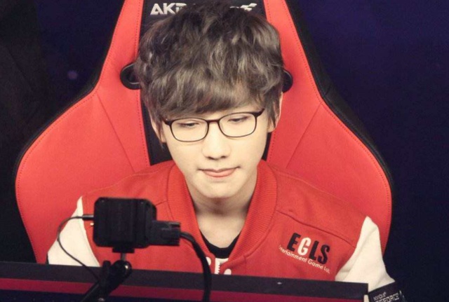 但正是在这 但正是在这